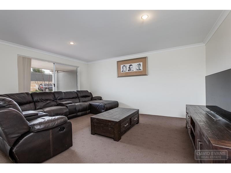 42 Lemon Gum Drive, Baldivis WA 6171