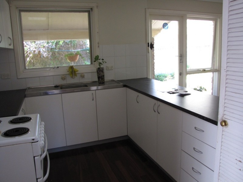 6 Leo Place, Rockingham WA 6168