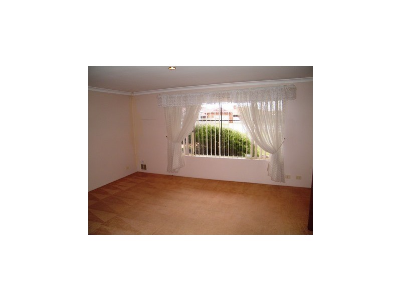 15 Cato Court, Rockingham WA 6168