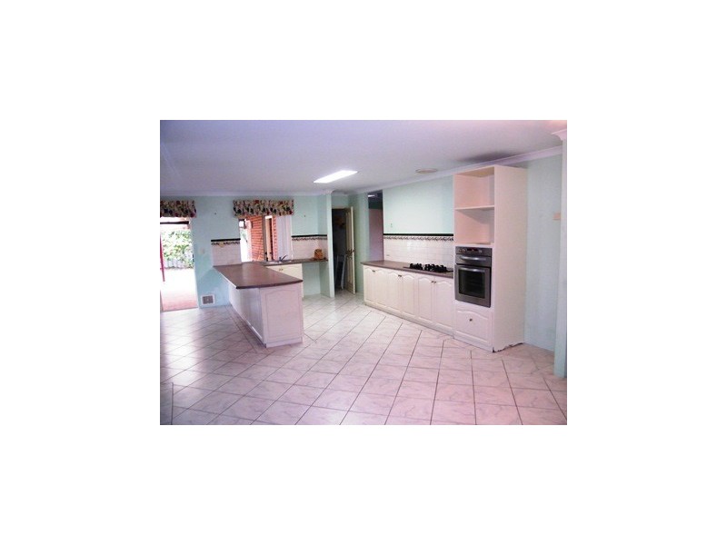 15 Cato Court, Rockingham WA 6168