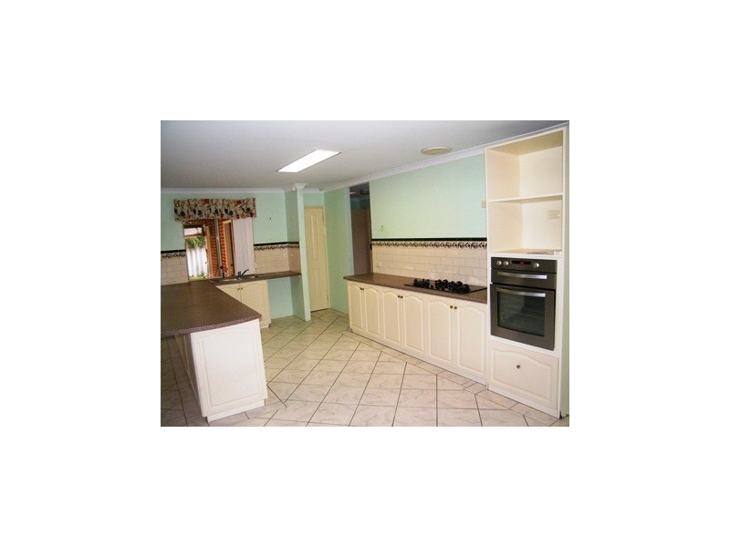 15 Cato Court, Rockingham WA 6168