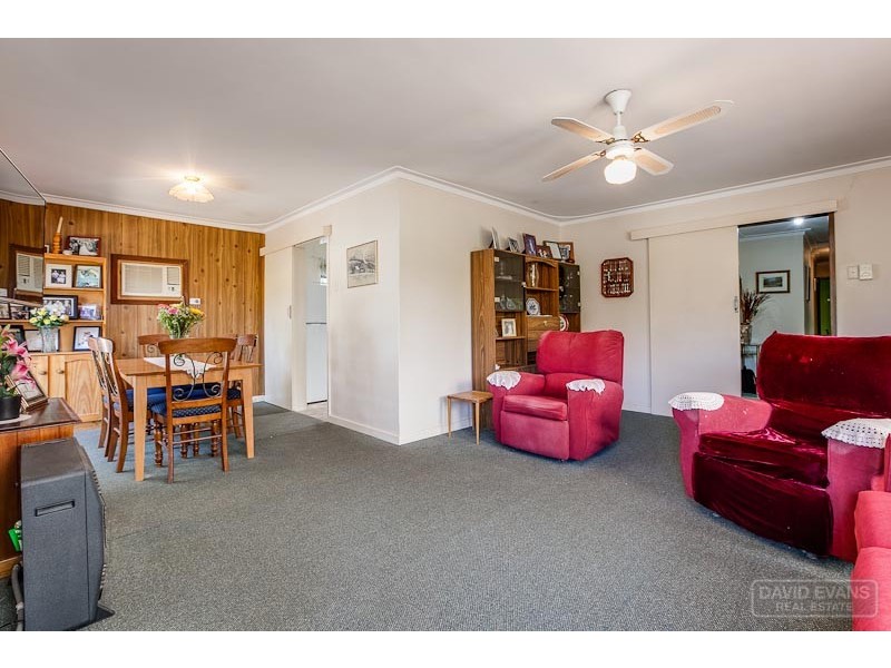 23 Christmas Avenue, Orelia WA 6167