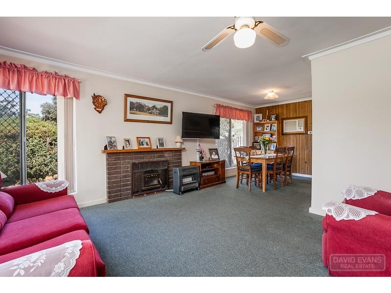 23 Christmas Avenue, Orelia WA 6167