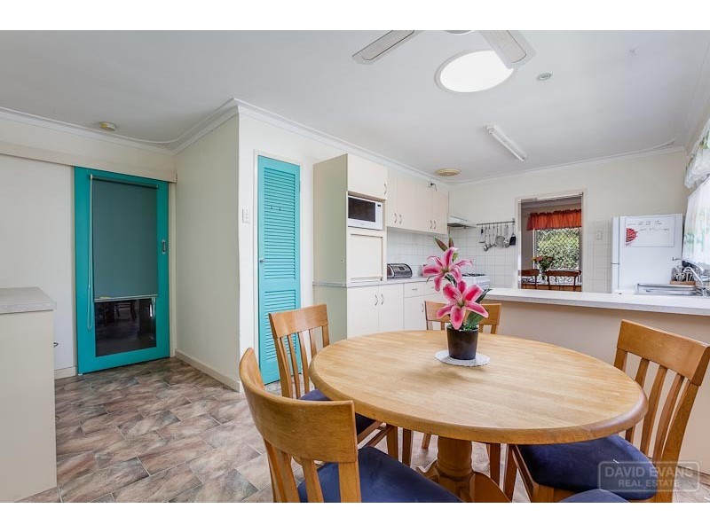 23 Christmas Avenue, Orelia WA 6167