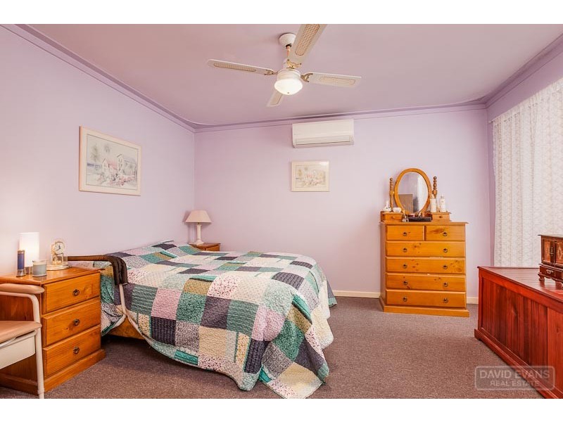 23 Christmas Avenue, Orelia WA 6167