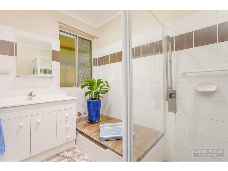 23 Christmas Avenue, Orelia WA 6167