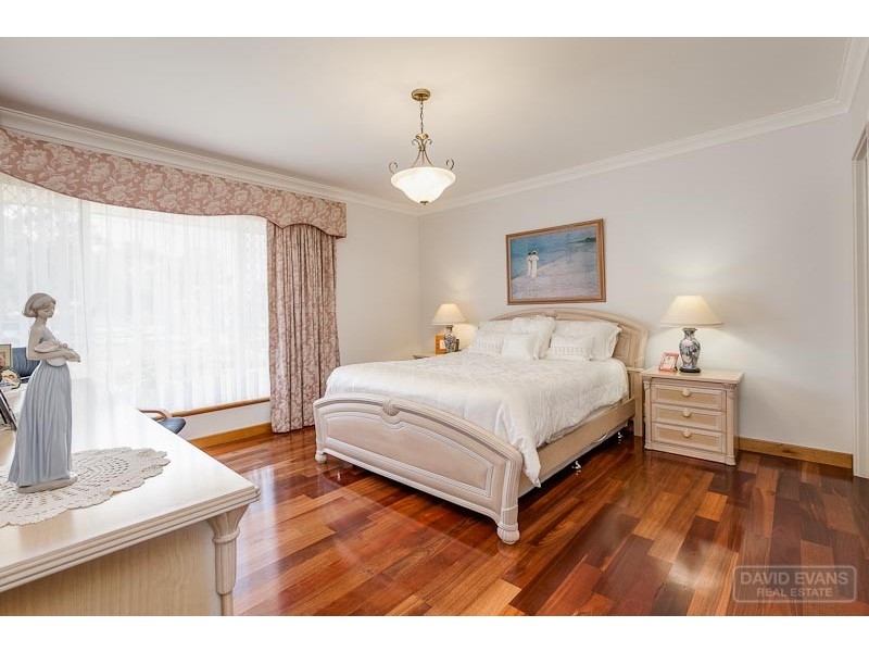 18 Reflection Mews, Safety Bay WA 6169