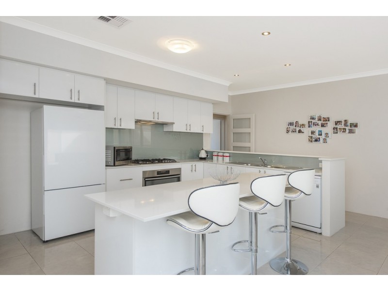 13 Barred Corner, Baldivis WA 6171