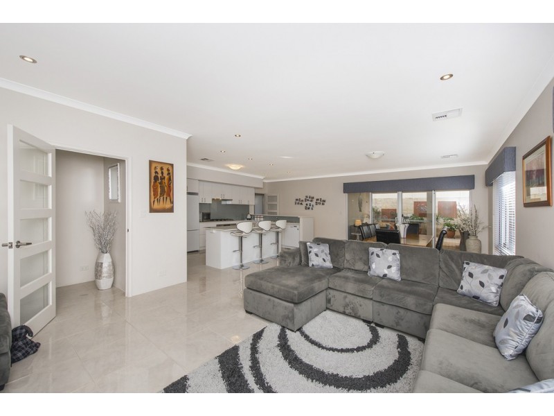 13 Barred Corner, Baldivis WA 6171