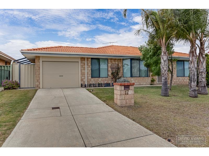 17 Jean Pierre Drive, Warnbro WA 6169