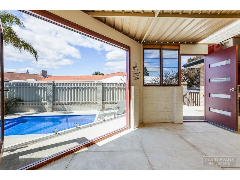 20 Kingsford Court, Port Kennedy WA 6172