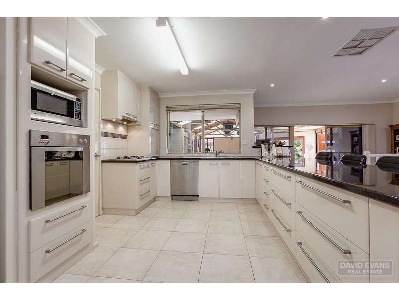 20 Kingsford Court, Port Kennedy WA 6172