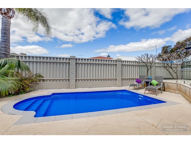 20 Kingsford Court, Port Kennedy WA 6172