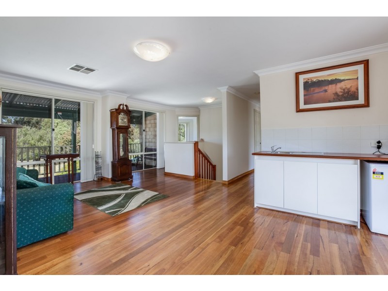 208 Duckpond Road, Wellard WA 6170