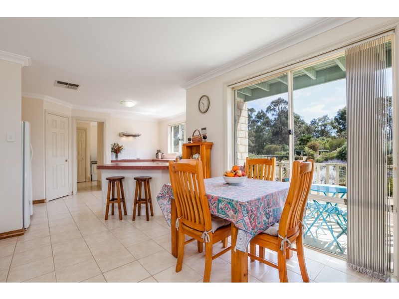 208 Duckpond Road, Wellard WA 6170