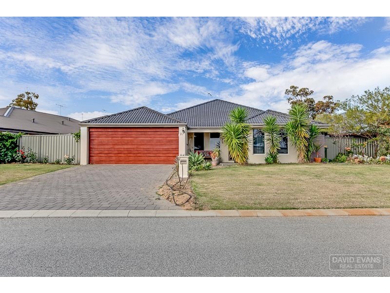 10 Glastonbury Street, Leda WA 6170
