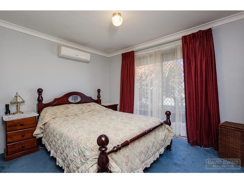 111 Willmott Drive, Cooloongup WA 6168