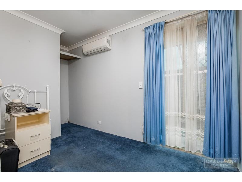 111 Willmott Drive, Cooloongup WA 6168