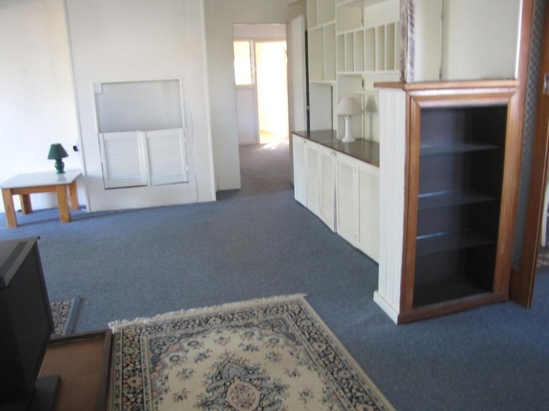 14 Smythe Street, Rockingham WA 6168