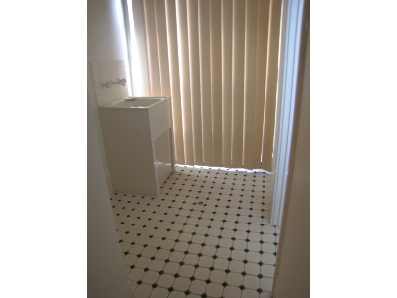 2 Unit 3 Redbud Mews, Cooloongup WA 6168