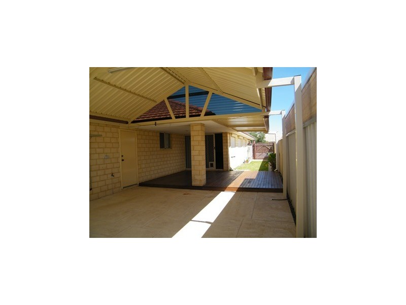 17 Oceanrunner Boulevard, Shoalwater WA 6169