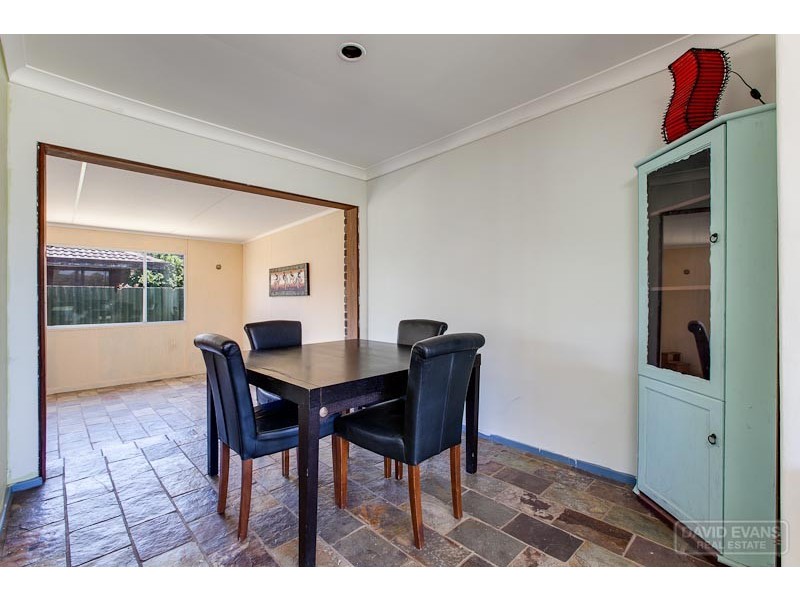 2 Merilup Court, Hillman WA 6168