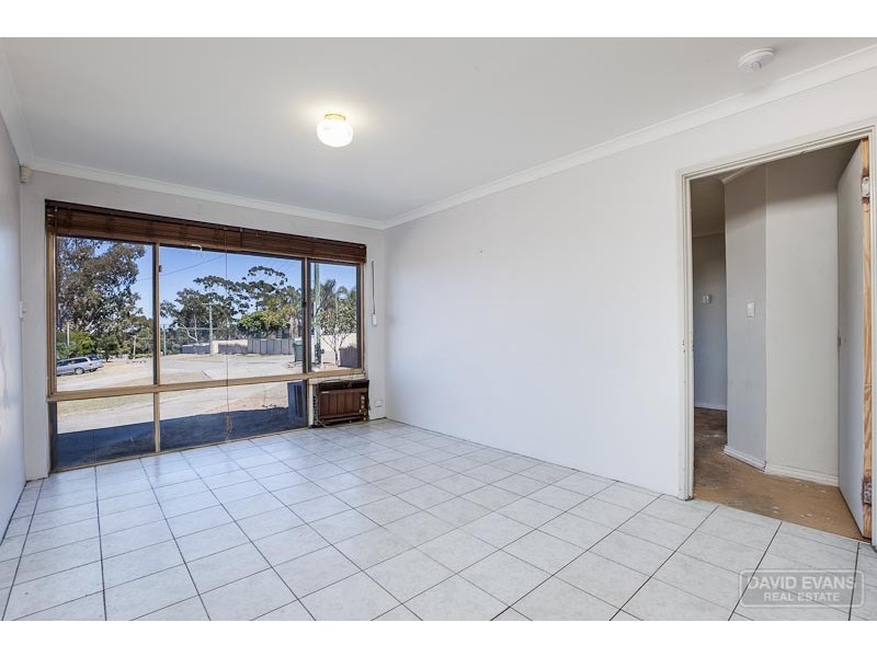 29 Woodley Way, Parmelia WA 6167