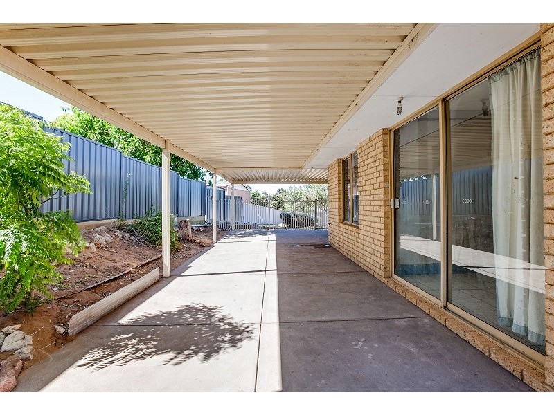 29 Woodley Way, Parmelia WA 6167