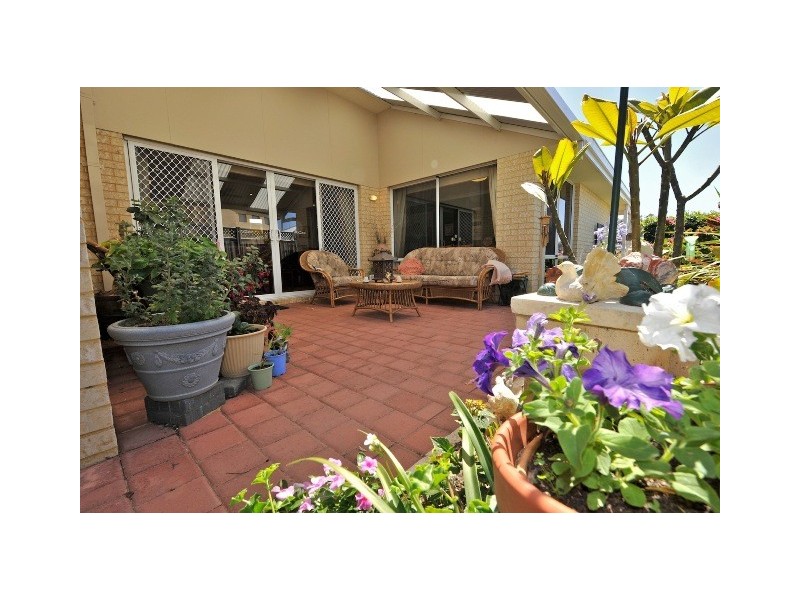 20 Fareham Crescent, Wellard WA 6170
