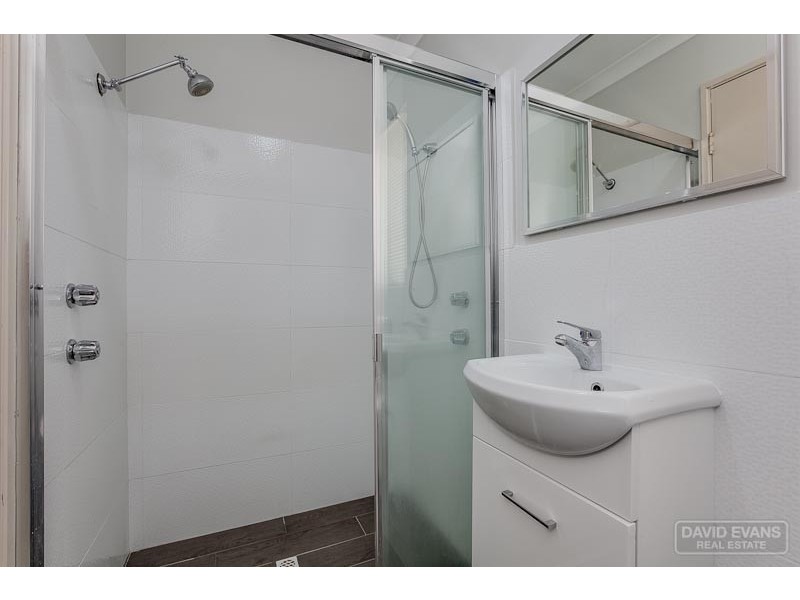 2 St Ettiene Gardens, Port Kennedy WA 6172