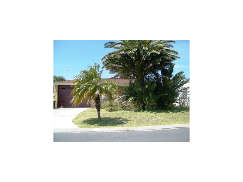 25 Diamantina Way, Rockingham WA 6168