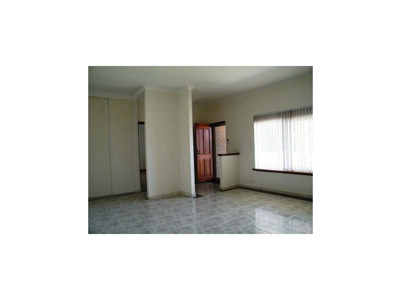 25 Diamantina Way, Rockingham WA 6168