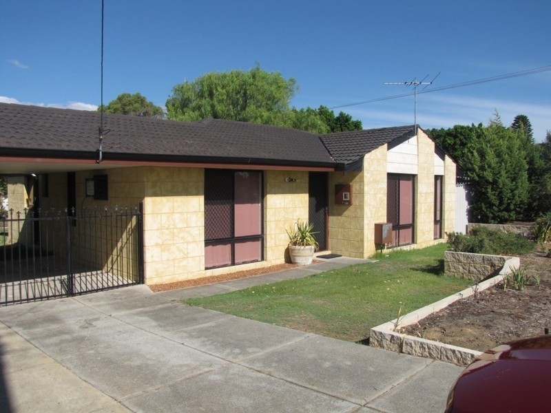 2 Congha Court, Hillman WA 6168