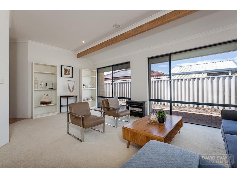 9 Bonnydoon Court, Cooloongup WA 6168