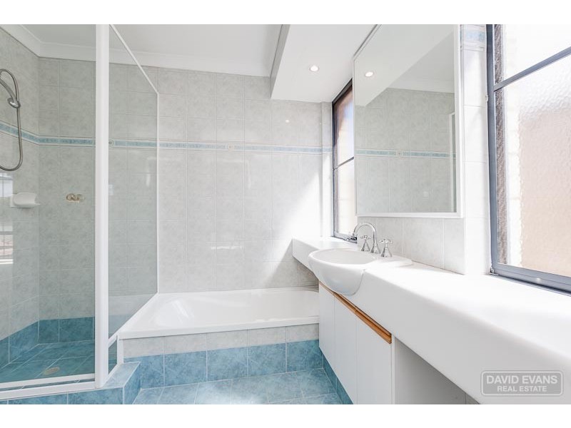 9 Bonnydoon Court, Cooloongup WA 6168