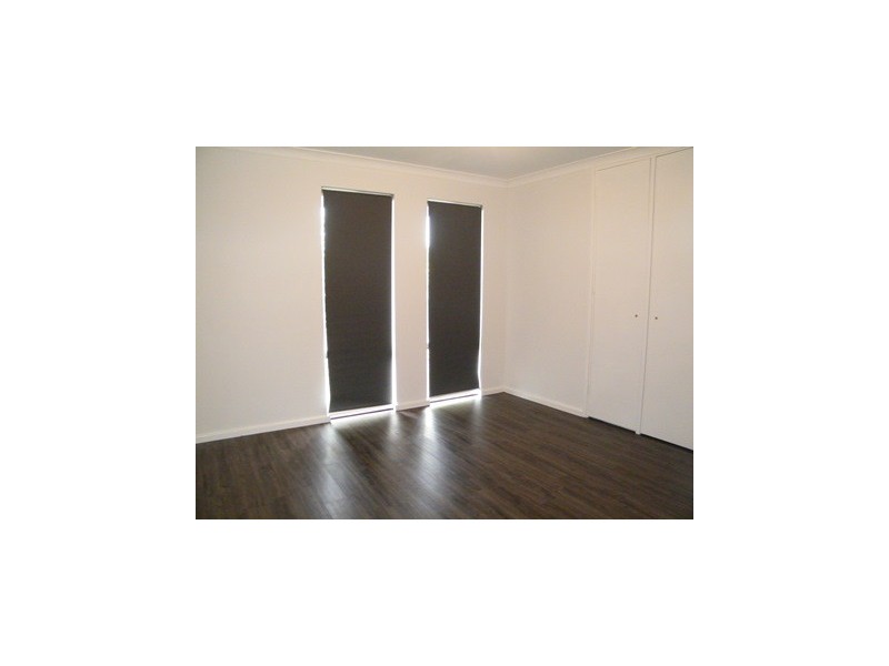 2 Toora Place, Cooloongup WA 6168