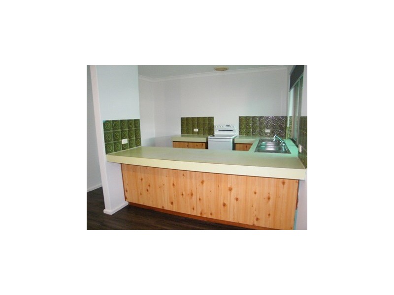 2 Toora Place, Cooloongup WA 6168