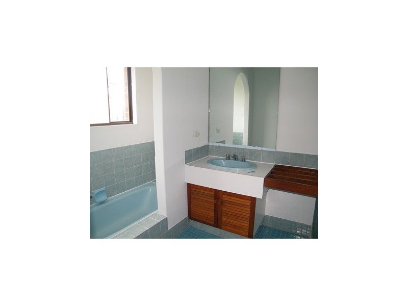 2 Toora Place, Cooloongup WA 6168