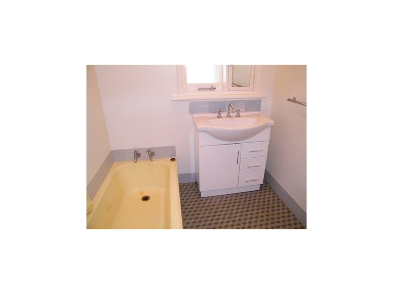 39 Holman Street, Melville WA 6156