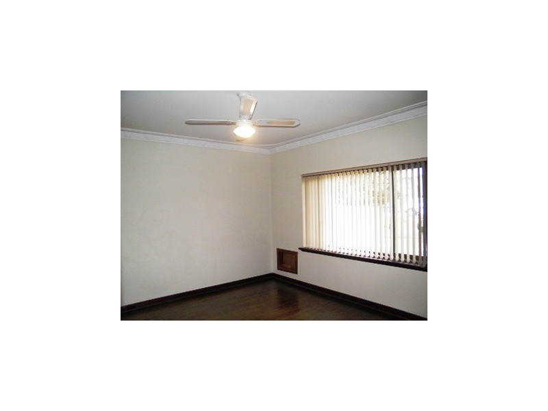 39 Holman Street, Melville WA 6156