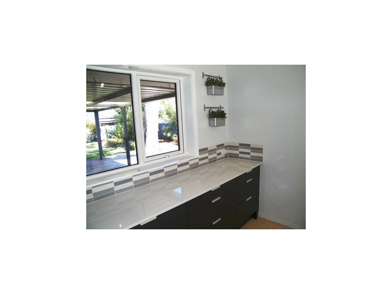 37 Glencoe Parade, Halls Head WA 6210