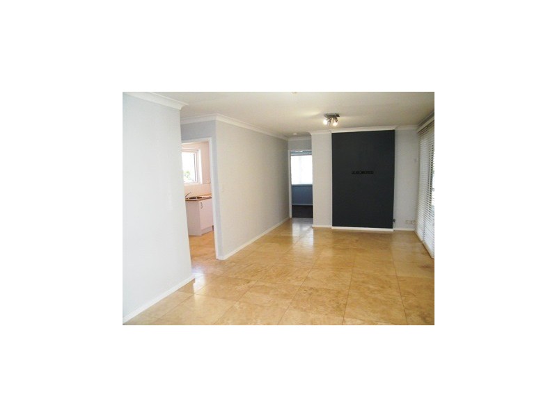 37 Glencoe Parade, Halls Head WA 6210