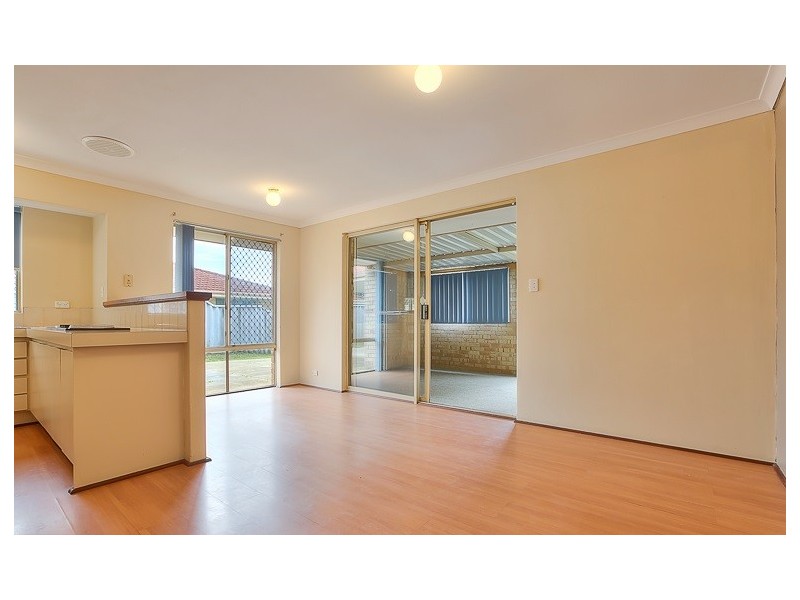 55 Inverness Drive, Meadow Springs WA 6210