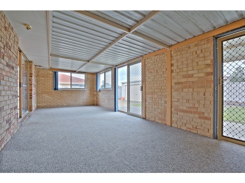 55 Inverness Drive, Meadow Springs WA 6210