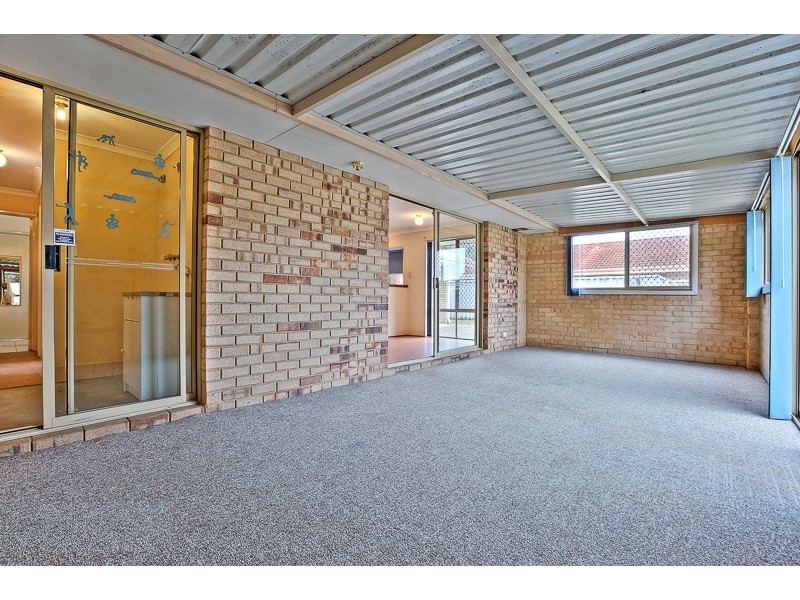 55 Inverness Drive, Meadow Springs WA 6210