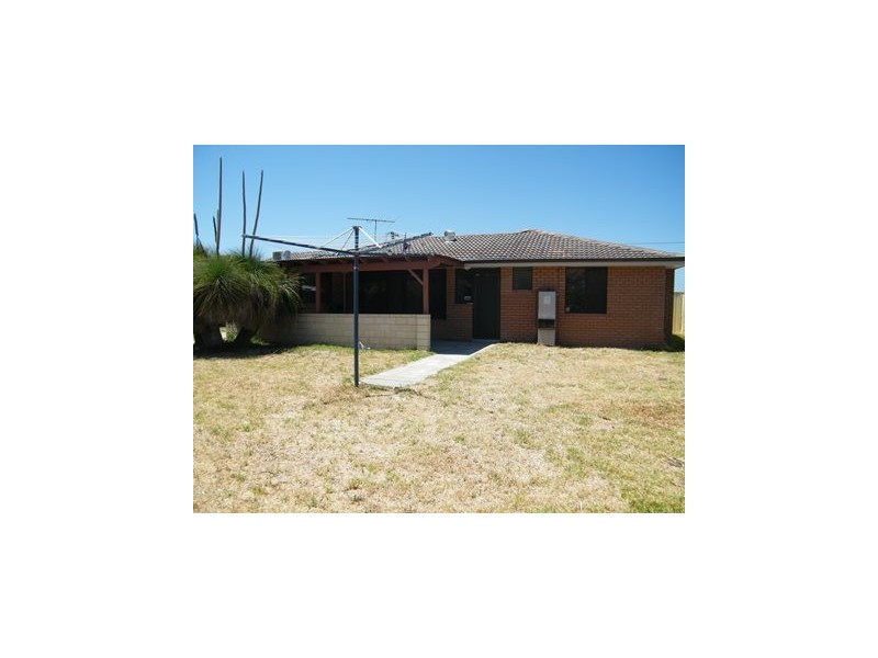 12 Yarle Court, Cooloongup WA 6168