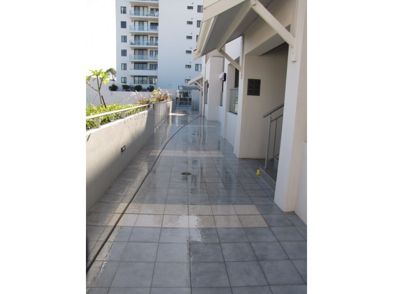 68/18-24 Kent Street, Rockingham WA 6168