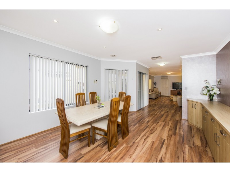 38 Rees Crescent, Rockingham WA 6168