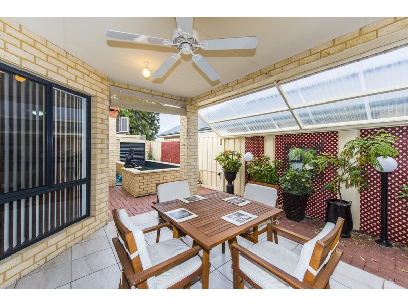 38 Rees Crescent, Rockingham WA 6168