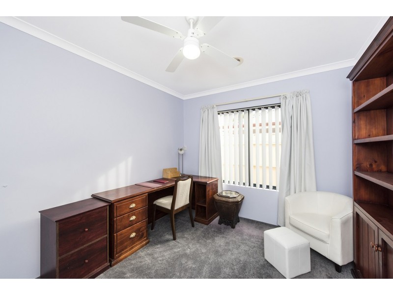 38 Rees Crescent, Rockingham WA 6168